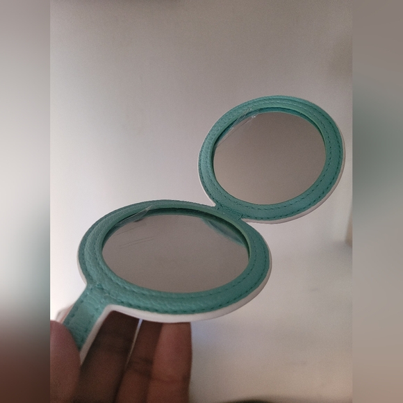 Roller Rabbit x Target mirror heart RARE - Picture 5 of 7